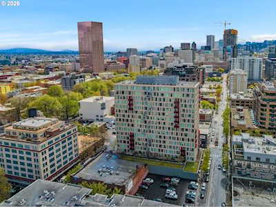 937 Glisan condo listing 116511357