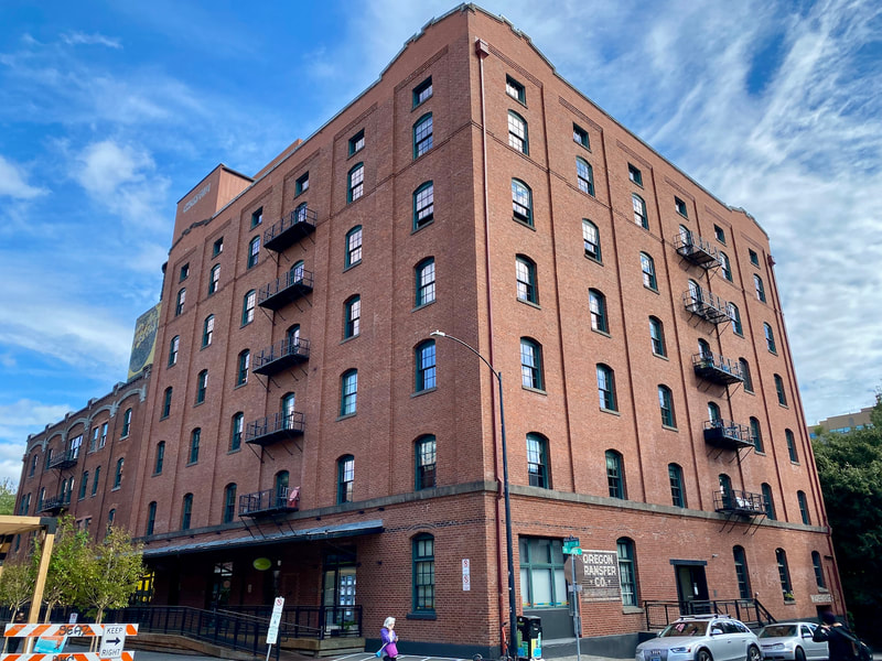 Chown Pella Lofts of Portland